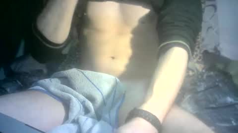 Snapshot of jonisiffredi chatting on 19, 1, 2025 pepebilly online show from 19, 1, 2025