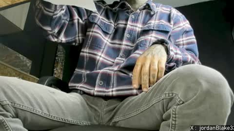 Snapshot of jordan33blake chatting on 5, 1, 2025 jordan33blake online show from 5, 1, 2025