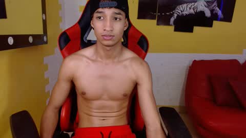 jose_sexycumm online show from 5, 3, 2025