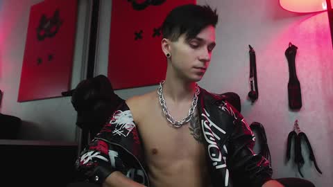 Snapshot of joseph__quinn chatting on 20, 1, 2025 Master Joseph online show from 20, 1, 2025