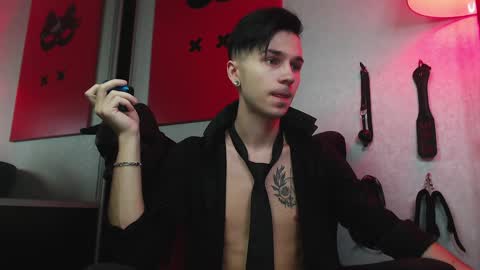 Snapshot of joseph__quinn chatting on 23, 1, 2025 Master Joseph online show from 23, 1, 2025