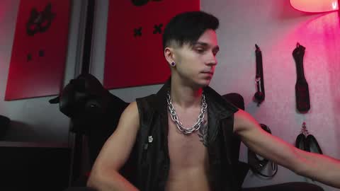 Snapshot of joseph__quinn chatting on 25, 1, 2025 Master Joseph online show from 25, 1, 2025