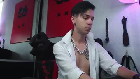 Snapshot of joseph__quinn chatting on 17, 2, 2025 Master Joseph online show from 17, 2, 2025