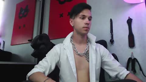 Snapshot of joseph__quinn chatting on 17, 2, 2025 Master Joseph online show from 17, 2, 2025