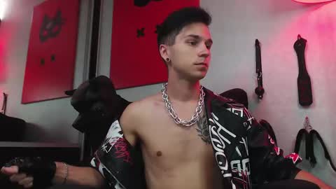 Snapshot of joseph__quinn chatting on 19, 2, 2025 Master Joseph online show from 19, 2, 2025