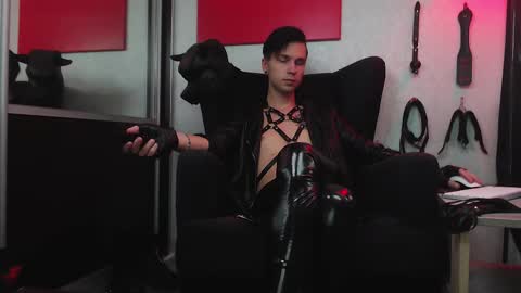 Snapshot of joseph__quinn chatting on 20, 2, 2025 Master Joseph online show from 20, 2, 2025