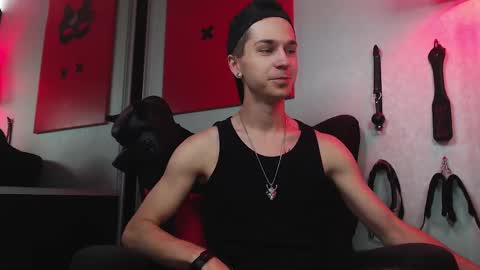 Snapshot of joseph__quinn chatting on 22, 2, 2025 Master Joseph online show from 22, 2, 2025