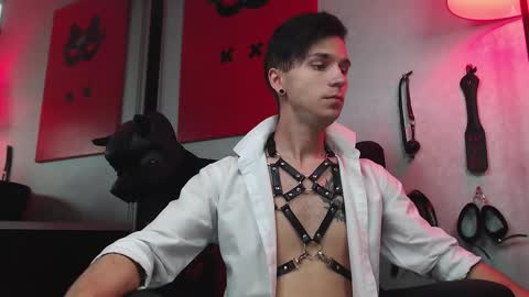 Snapshot of joseph__quinn chatting on 1, 3, 2025 Master Joseph online show from 1, 3, 2025