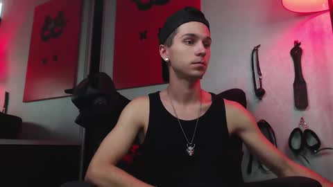 Snapshot of joseph__quinn chatting on 3, 3, 2025 Master Joseph online show from 3, 3, 2025