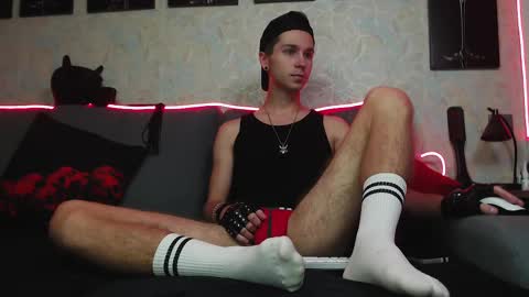 Snapshot of joseph__quinn chatting on 4, 3, 2025 Master Joseph online show from 4, 3, 2025