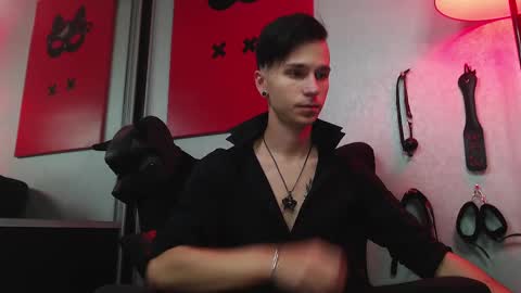 Snapshot of joseph__quinn chatting on 7, 3, 2025 Master Joseph online show from 7, 3, 2025