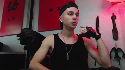 Snapshot of joseph__quinn chatting on 9, 3, 2025 Master Joseph online show from 9, 3, 2025