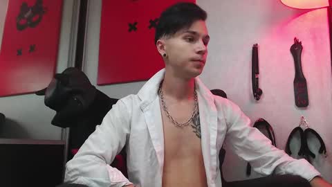 Snapshot of joseph__quinn chatting on 11, 3, 2025 Master Joseph online show from 11, 3, 2025