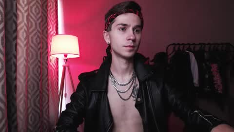 Snapshot of joseph__quinn chatting on 10, 10, 2025 Master Joseph online show from 10, 10, 2025