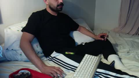 Snapshot of josephs1990 chatting on 10, 1, 2025 josephs1990 online show from 10, 1, 2025