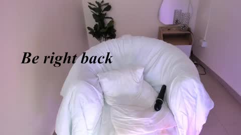 Josette Areces online show from 1, 4, 2026