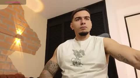 josh_miller01 online show from 14, 7, 2026