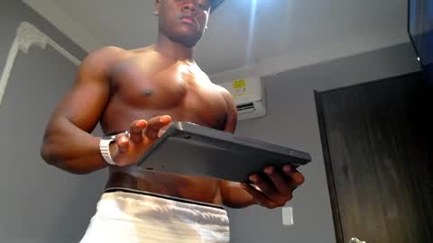 Snapshot of joshloganx chatting on 14, 12, 2024 joshloganx online show from 14, 12, 2024