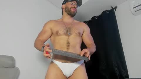 Snapshot of joshualyon chatting on 23, 10, 2025 Joshua The Lion online show from 23, 10, 2025