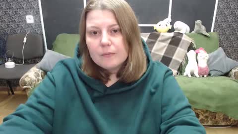 josiesun771 online show from 13, 10, 2025