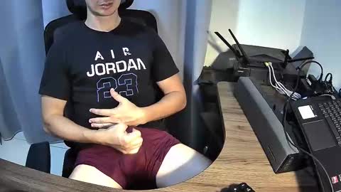 Matias online show from 20, 2, 2025