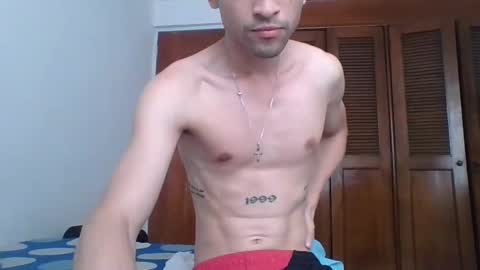 Snapshot of jovenvergonguapo09 chatting on 4, 1, 2025 Van Helsing online show from 4, 1, 2025