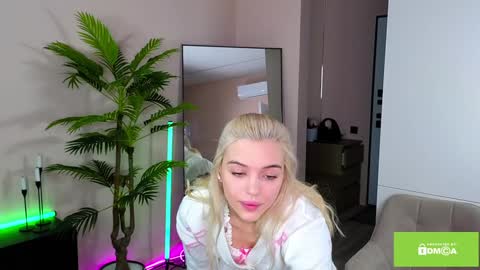 Snapshot of joybunny chatting on 7, 2, 2025 joybunny online show from 7, 2, 2025