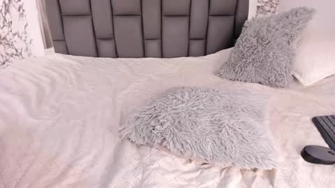 Snapshot of joyce_park_ chatting on 8, 2, 2025 Tell me Kathe online show from 8, 2, 2025