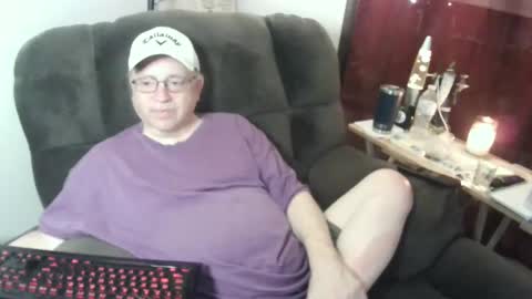 Snapshot of jpmel99 chatting on 2, 12, 2024 jpmel99 online show from 2, 12, 2024