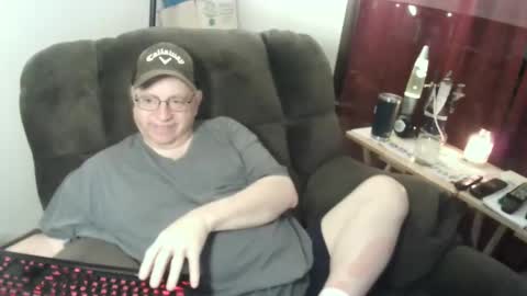 Snapshot of jpmel99 chatting on 8, 12, 2024 jpmel99 online show from 8, 12, 2024