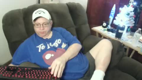 Snapshot of jpmel99 chatting on 25, 12, 2024 jpmel99 online show from 25, 12, 2024