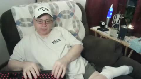 Snapshot of jpmel99 chatting on 2, 2, 2025 jpmel99 online show from 2, 2, 2025