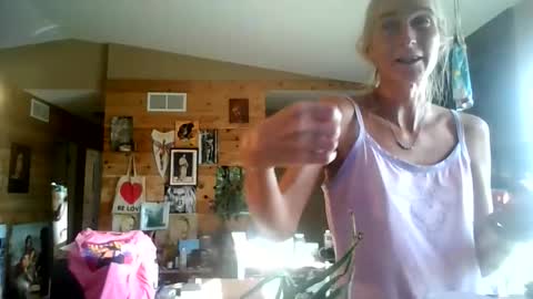 JP Sunflower Angel Love online show from 14, 11, 2025