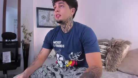 juan_alvarez18 online show from 9, 10, 2025