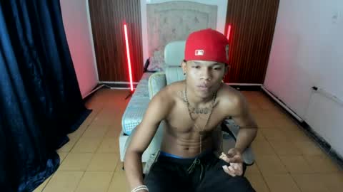 Snapshot of juan_mhata chatting on 15, 6, 2026 Juan Mhata online show from 15, 6, 2026