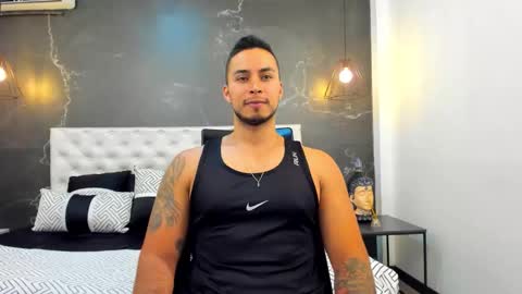 Snapshot of juan_muscle chatting on 9, 11, 2025 juan_muscle online show from 9, 11, 2025