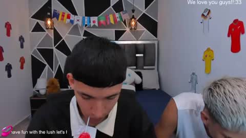 Snapshot of juan_nd_steven chatting on 9, 7, 2026 JuanSteven online show from 9, 7, 2026