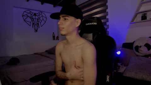 Snapshot of juan_posada1 chatting on 11, 2, 2026 Juan Posada online show from 11, 2, 2026