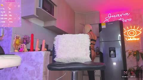 JUANA VALENTINA QUINTERO independent model  ONLY FANS --- Juanaquintero online show from 30, 9, 2025