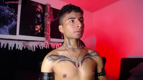juancamilo66_ online show from 1, 1, 2025