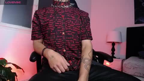 juancamilo66_ online show from 6, 3, 2025