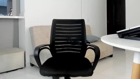 Juan Diego Uribe online show from 23, 10, 2025