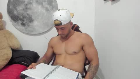 Snapshot of juanes_aristi chatting on 21, 2, 2026 Juanes online show from 21, 2, 2026