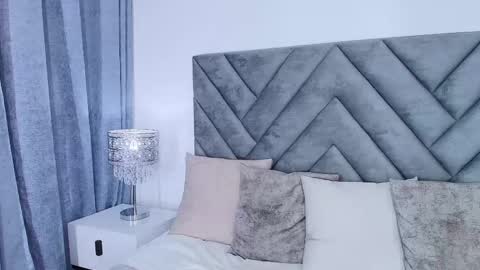 juanita_owens online show from 9, 3, 2025