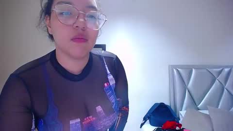 juicy_bignipples18 online show from 11, 12, 2024