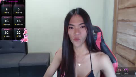 Snapshot of juicy_cumellah chatting on 14, 9, 2025 Ellah online show from 14, 9, 2025