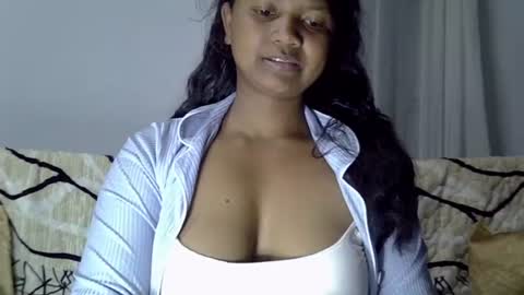 stellah online show from 4, 8, 2026