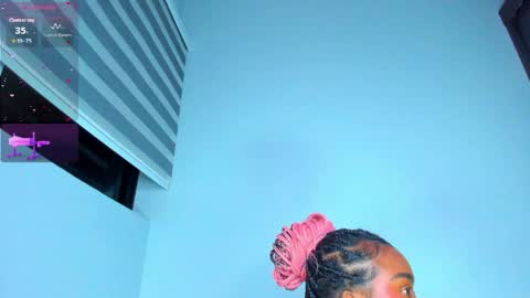 Snapshot of juicy_sky chatting on 15, 4, 2026 Your Paradise online show from 15, 4, 2026