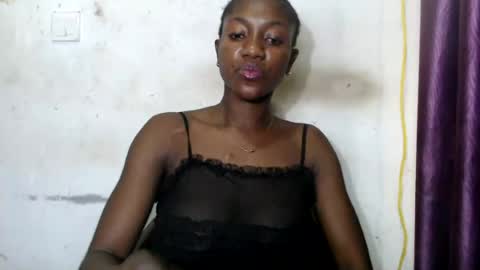 Snapshot of juicyberryx chatting on 17, 7, 2026 queen online show from 17, 7, 2026