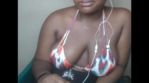 Snapshot of juicyboobssx chatting on 13, 9, 2025 juicyboobssx online show from 13, 9, 2025